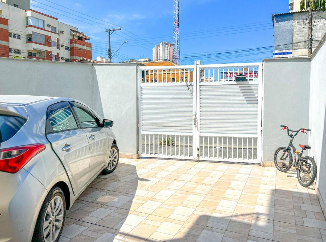 Casa C Wifi A 700M Da Praia Da Enseada Guaruja Sp Villa Luaran gambar